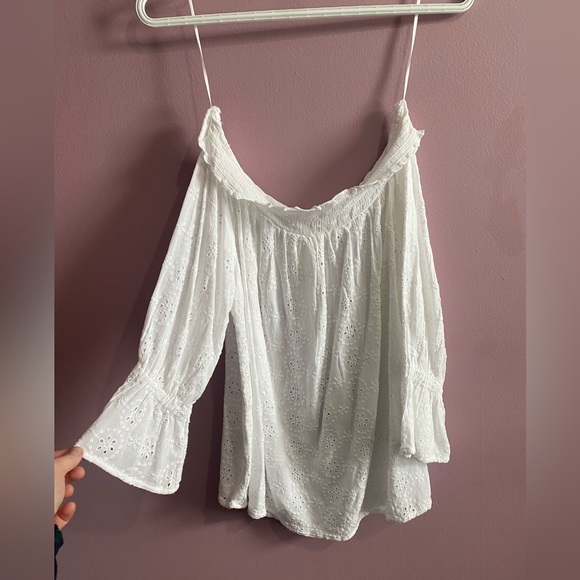 White off the shoulder blouse - Picture 3 of 3